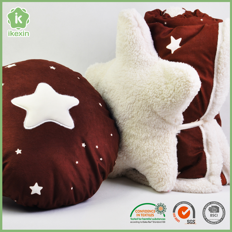 2016 New Design Star Blanket That Folds Into Pillow  image